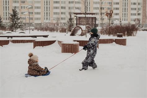 Возможные толкования снов о двоюродных братьях и сестрах