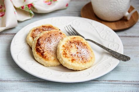 Омлет с калиной красной и медом на завтрак