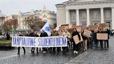 Поведение, связанное с протестом и недовольством