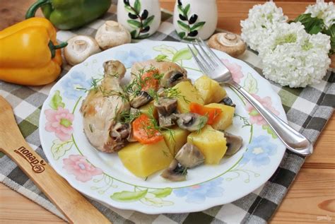 Сочная курица в казане с грибами